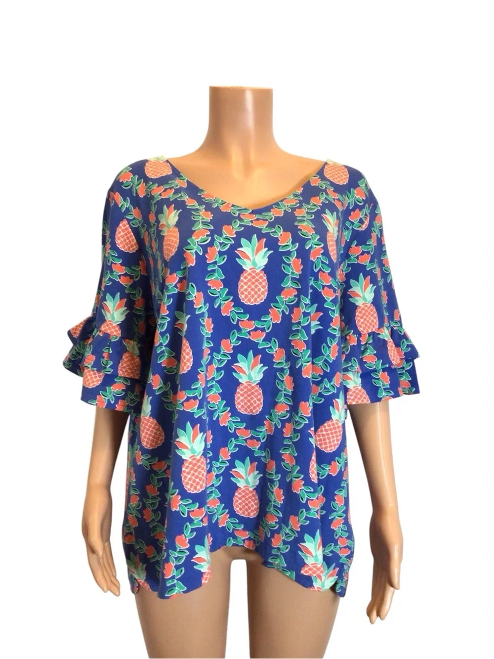 Crown & Ivy Pineapple Floral Top 3X NWT Ruffle Bell Sleeve Tropical Boho.